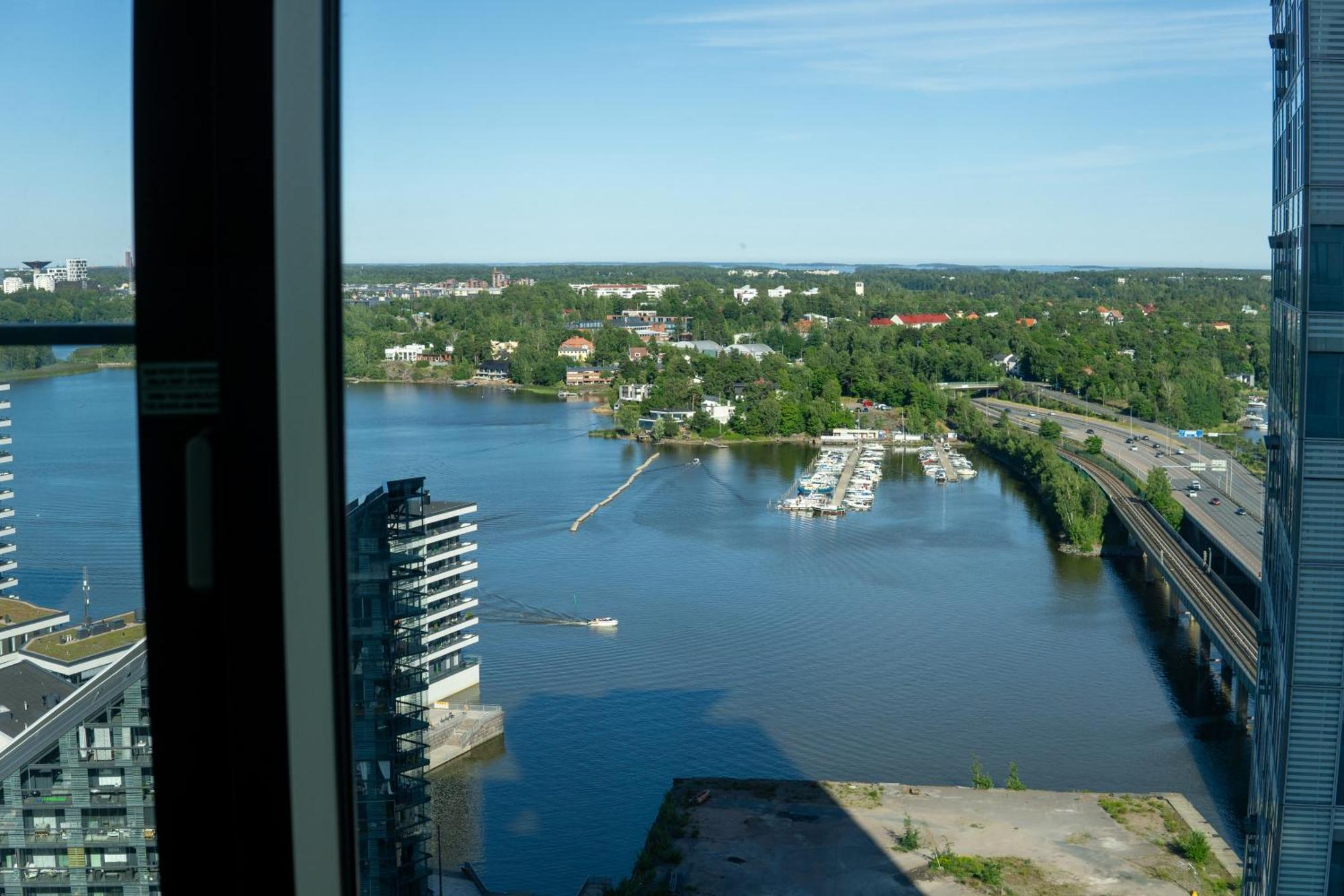 18Th Floor Helsinki High Point 1 Bdr Apartment With City View - Free Garage Parking Exterior photo